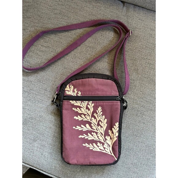 Handmade Hawaiian Sig Zane Inspired Travel Crossbody Bag Thirty-One Strap - Picture 2 of 5
